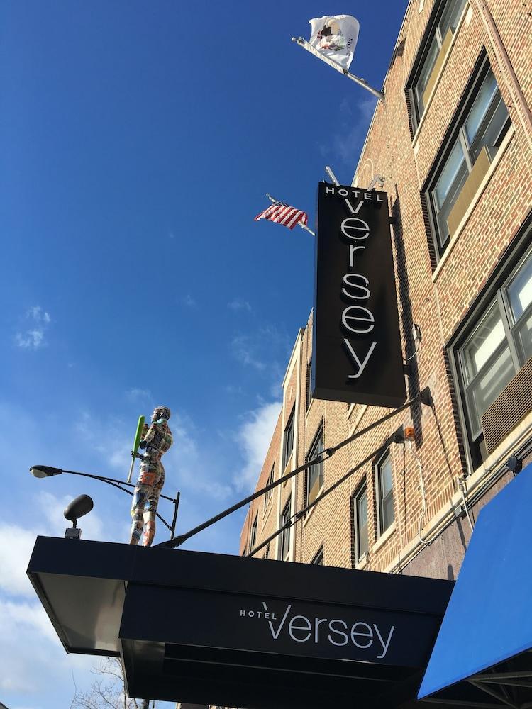 Hotel Versey Days Inn By Wyndham Chicago Exterior photo